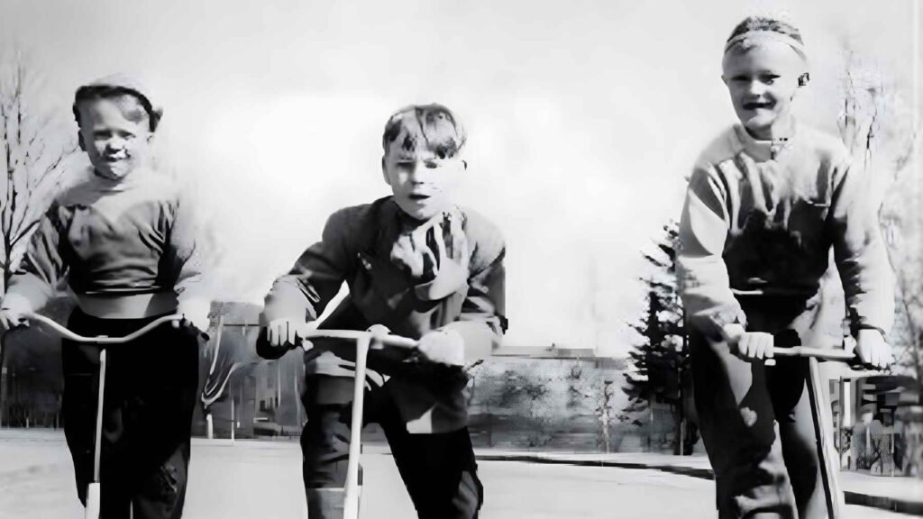 psychology resilience, children of the 60s and 70s, emotional strength, self reliance, child development, independence psychology, personal growth, human behavior